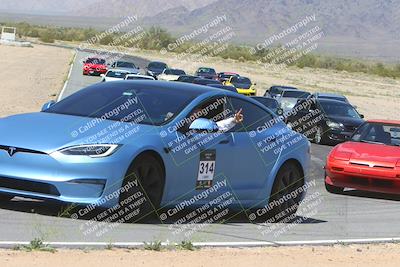 media/Apr-12-2024-Canyon Run Sundays (Fri) [[ae99c30423]]/1-Drivers Meeting-PreGrid-Group Photo/
